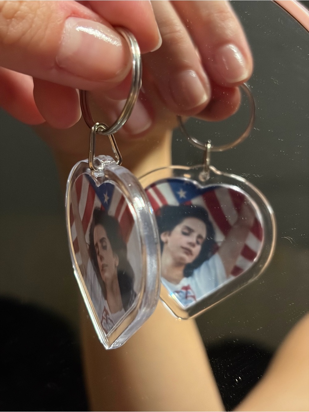 Lana Del Rey Keychain - Picture 3 of 3